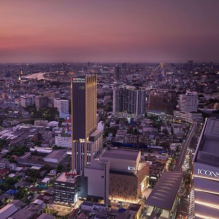 Hilton Garden Inn Bangkok Riverside Exterior foto