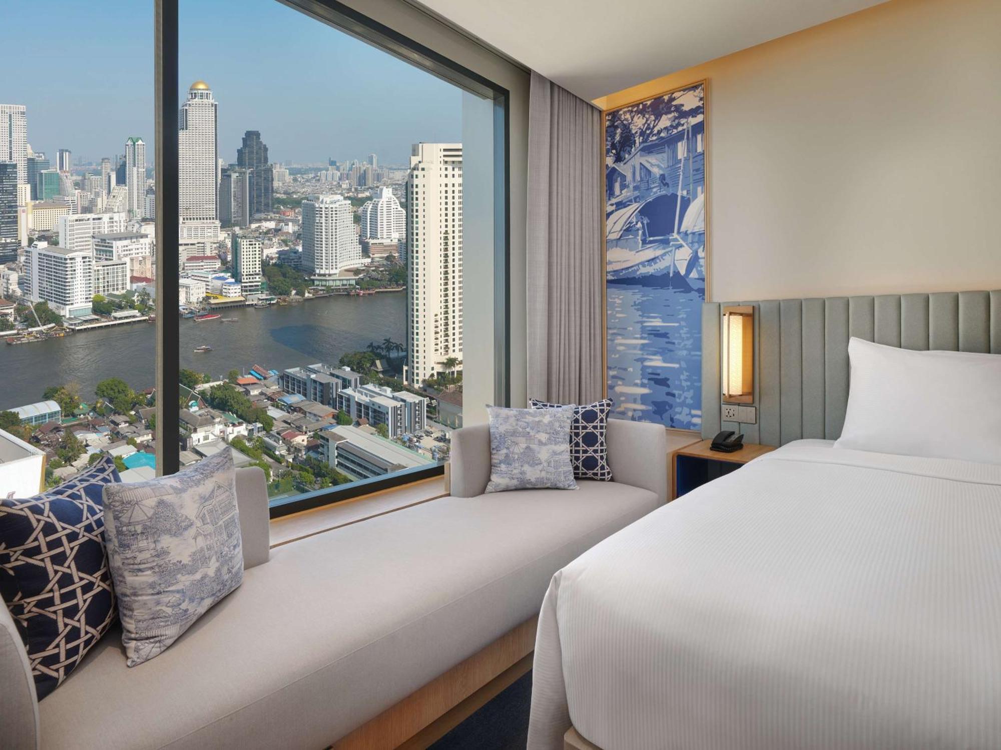 Hilton Garden Inn Bangkok Riverside Exterior foto